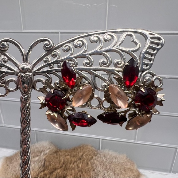 Vintage Art Noveau Czech Glass Rhinestones Deco Red Peach Glass Clip on Earrings - Picture 4 of 10